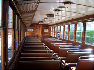 Interior vagón del tren